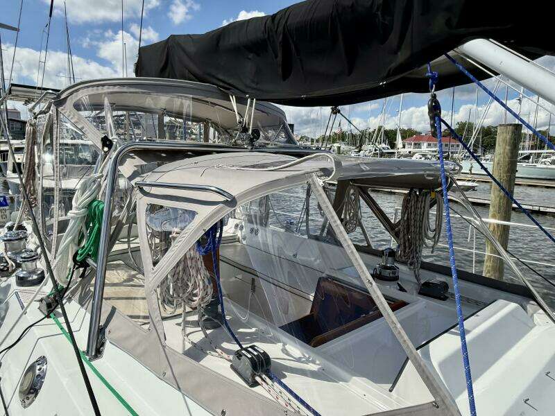 Su Ching 55ft Tayana Yacht For Sale