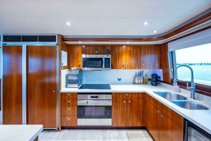 WESTPORT 112 LILA CUY