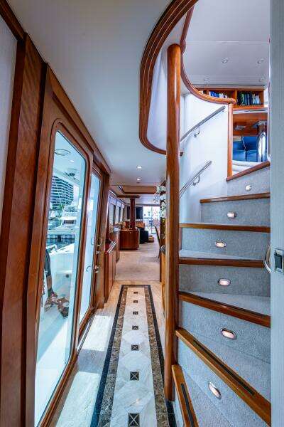 WESTPORT 112 LILA CUY