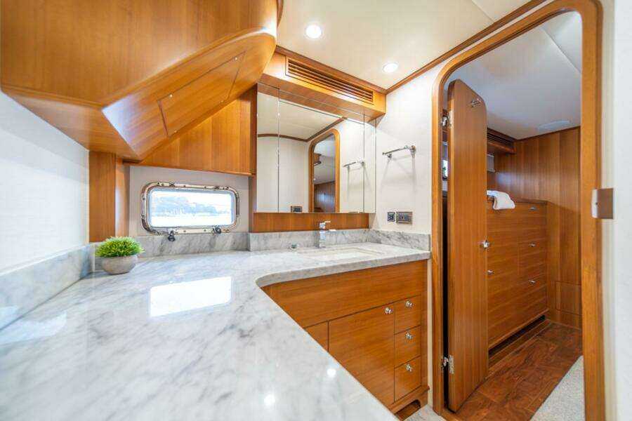 SMILE SMILE SMILE 72ft Outer Reef Yachts Yacht For Sale