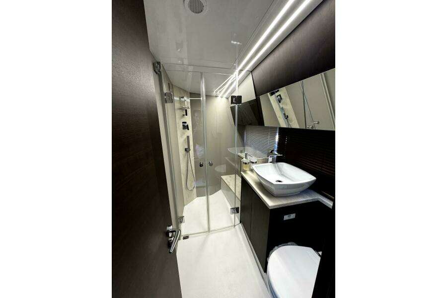 42ft Galeon Yacht For Sale