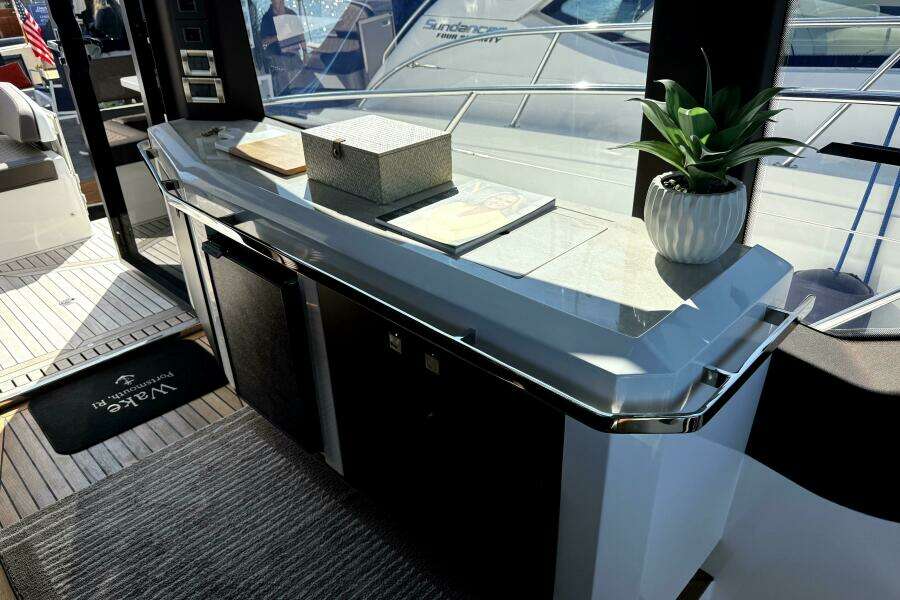 42ft Galeon Yacht For Sale