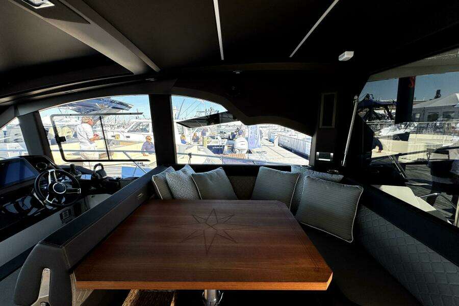 42ft Galeon Yacht For Sale