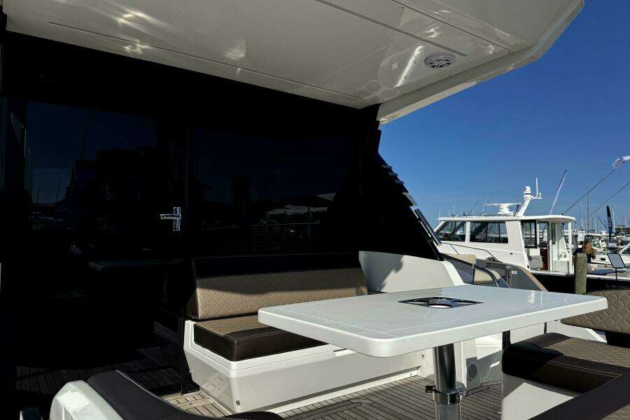 42ft Galeon Yacht For Sale