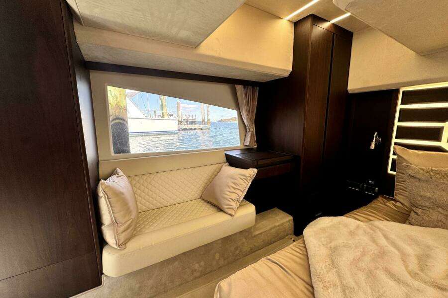 42ft Galeon Yacht For Sale