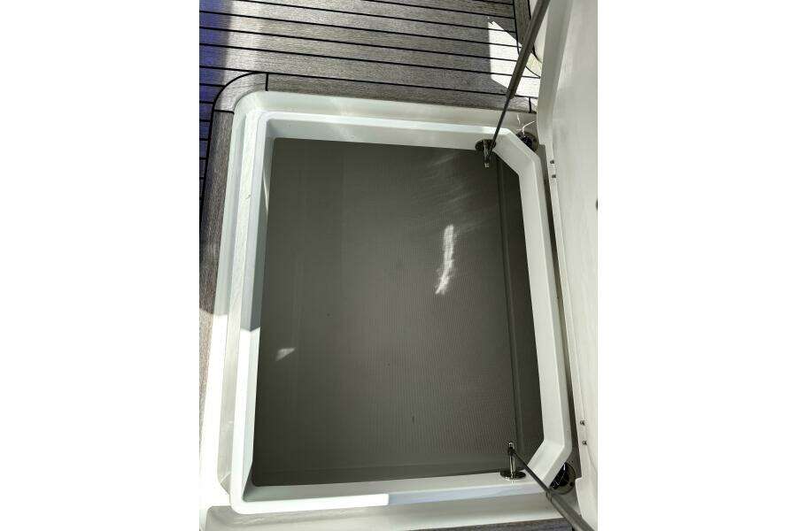 42ft Galeon Yacht For Sale