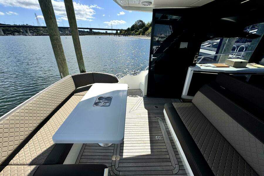 42ft Galeon Yacht For Sale