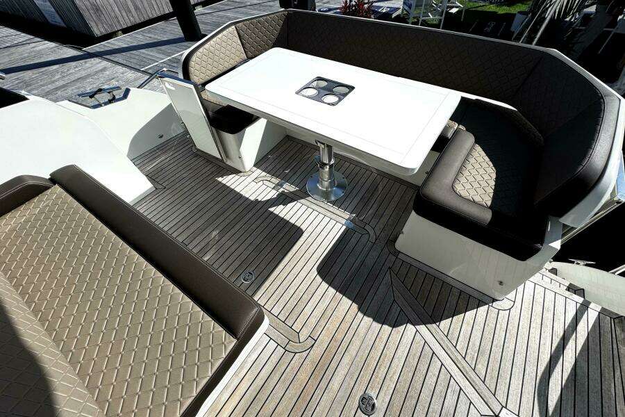 42ft Galeon Yacht For Sale
