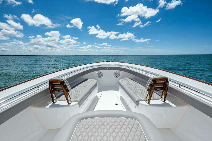 2025 Valhalla Boatworks V-37 GALATI YACHT SALES TRADE Bow