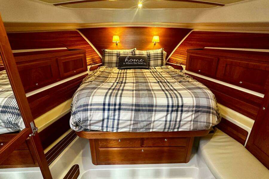 Sull Mates 37ft Back Cove Yacht For Sale