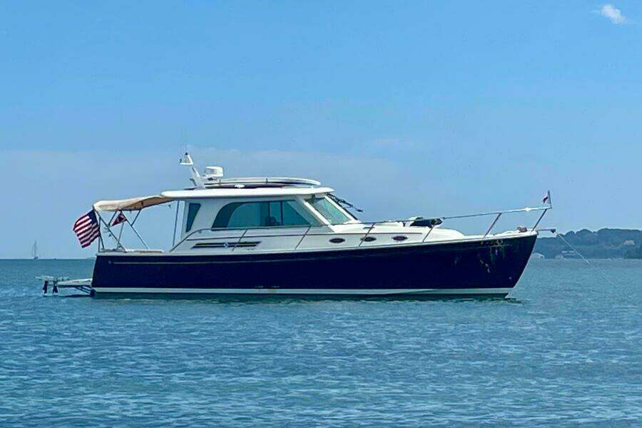 Sull Mates 37ft Back Cove Yacht For Sale
