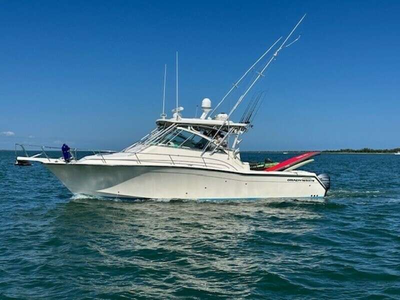 36ft Grady White Yacht For Sale