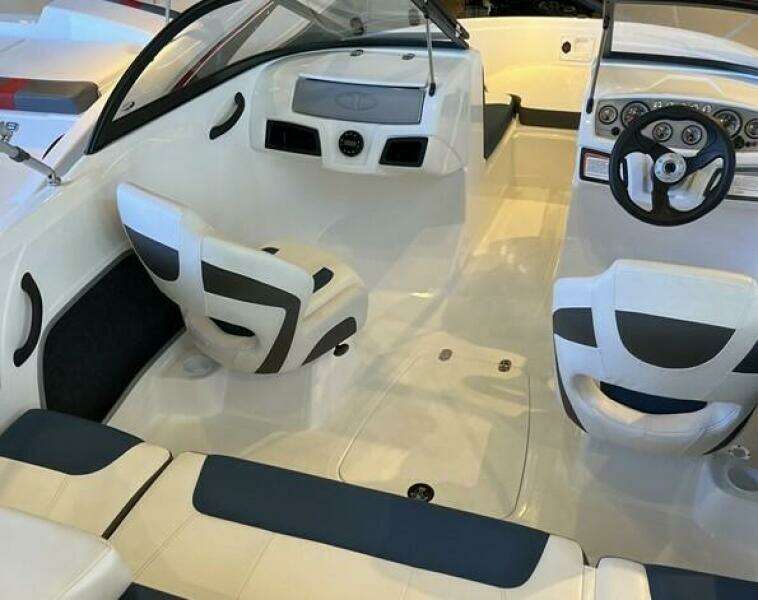 18ft Tahoe Yacht For Sale