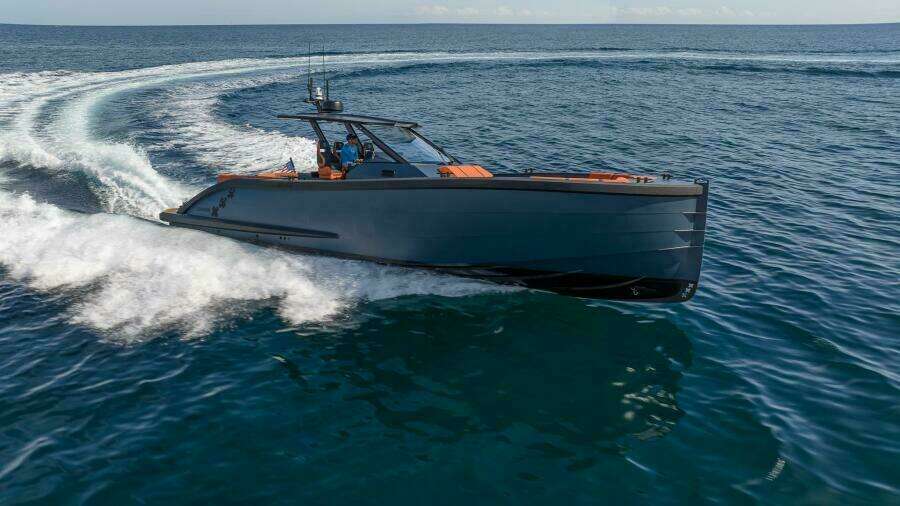 44ft Lekker Yacht For Sale