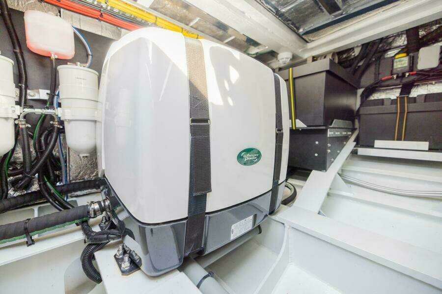 44ft Lekker Yacht For Sale