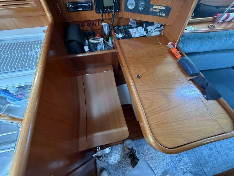 36ft Beneteau Yacht For Sale