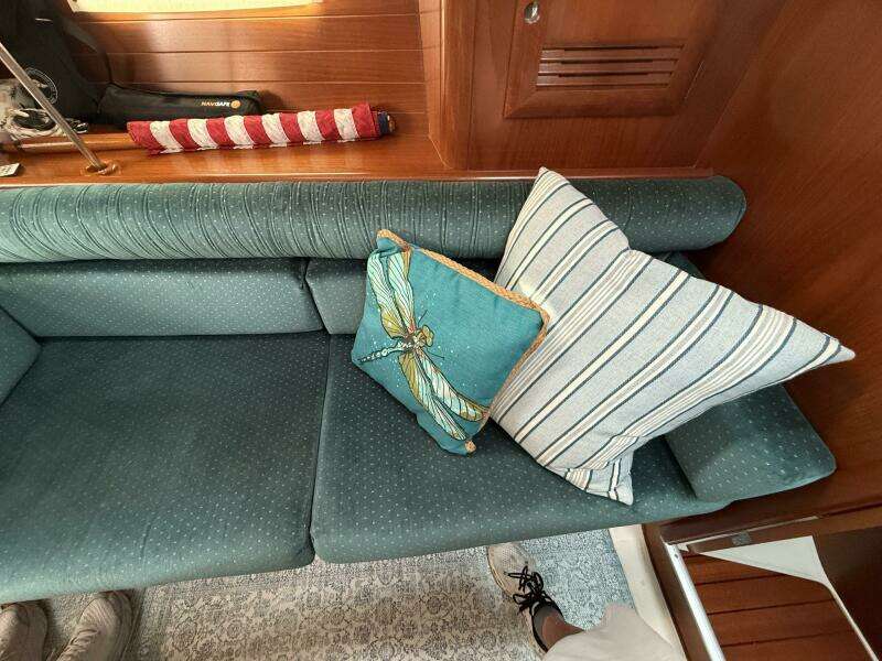 36ft Beneteau Yacht For Sale
