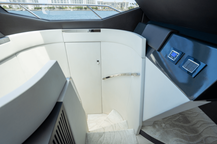 70ft Azimut Yacht For Sale