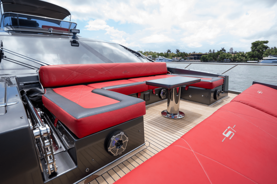 70ft Azimut Yacht For Sale