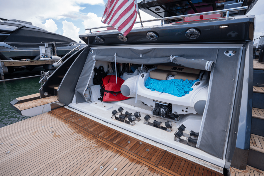70ft Azimut Yacht For Sale