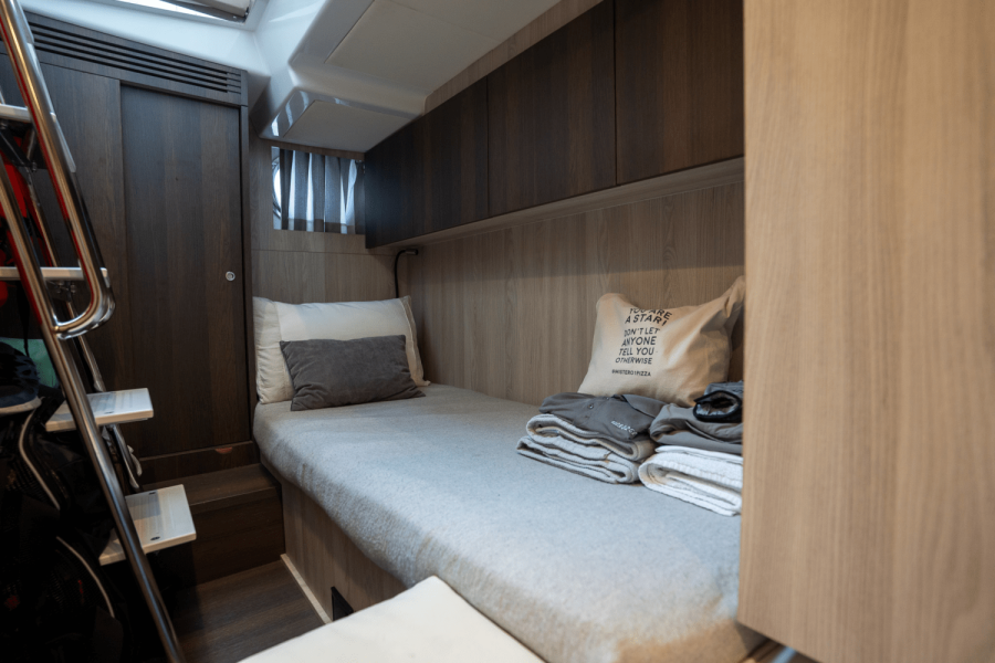 70ft Azimut Yacht For Sale