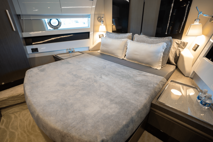 70ft Azimut Yacht For Sale
