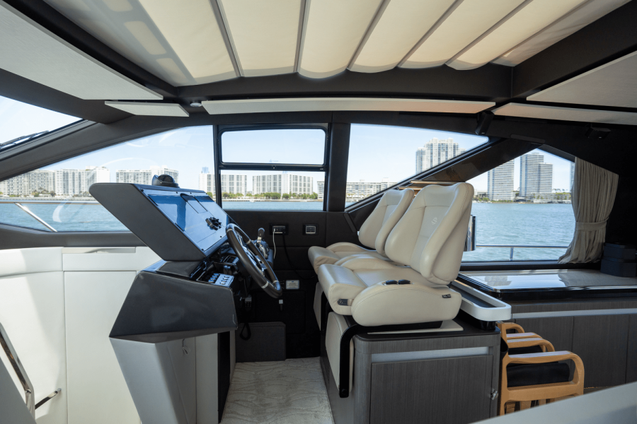 70ft Azimut Yacht For Sale