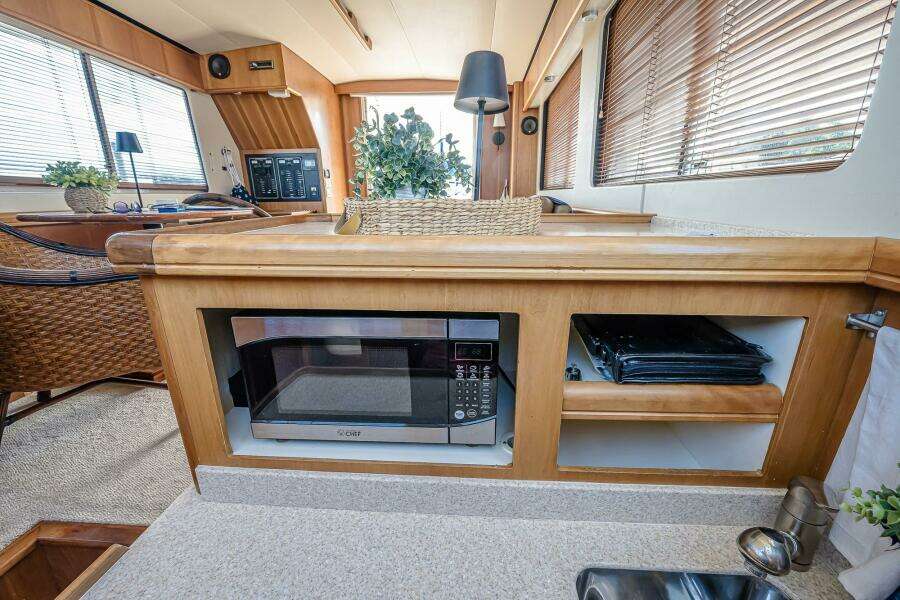 Coastal Fogg 34ft Mainship Yacht For Sale