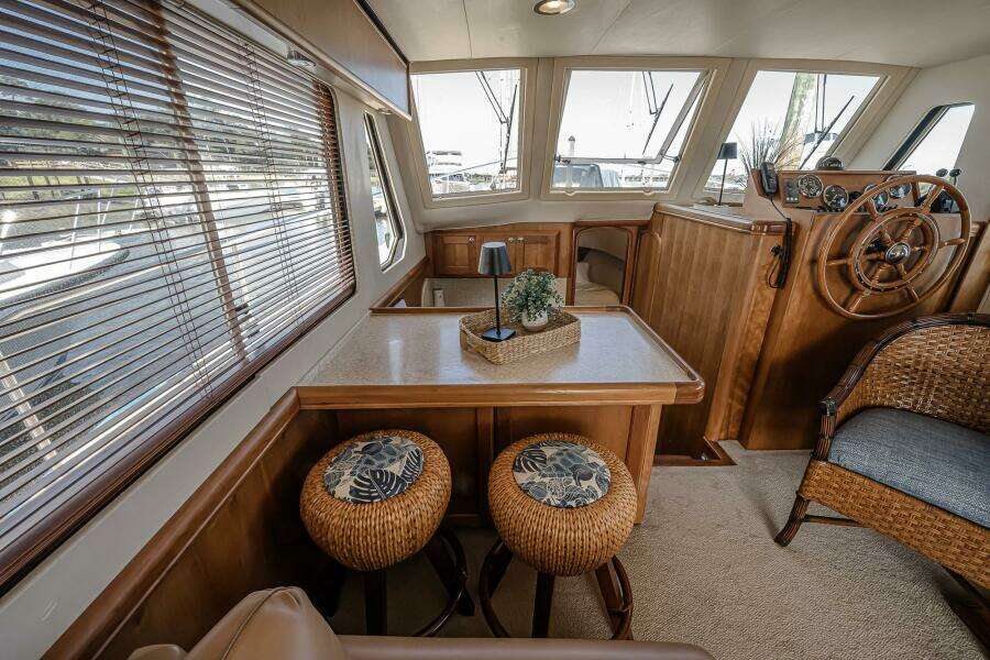 Coastal Fogg 34ft Mainship Yacht For Sale