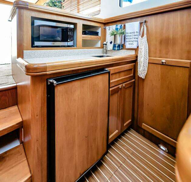 Coastal Fogg 34ft Mainship Yacht For Sale