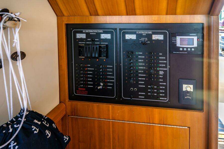 Coastal Fogg 34ft Mainship Yacht For Sale