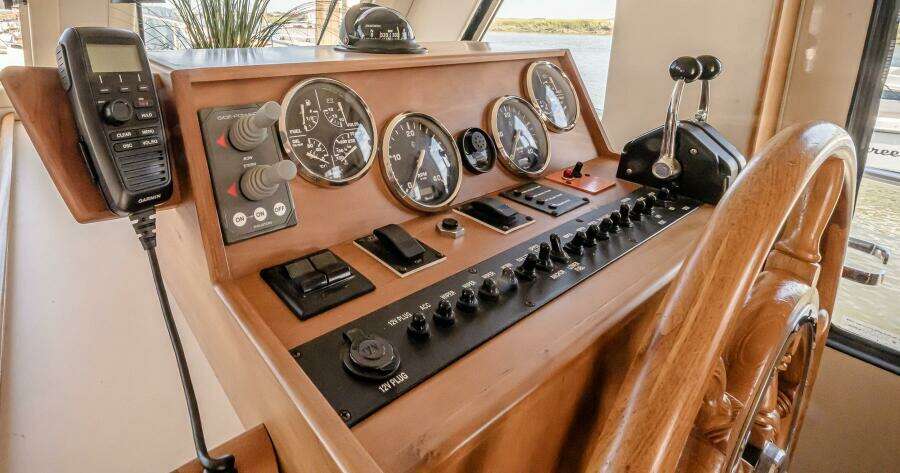 Coastal Fogg 34ft Mainship Yacht For Sale