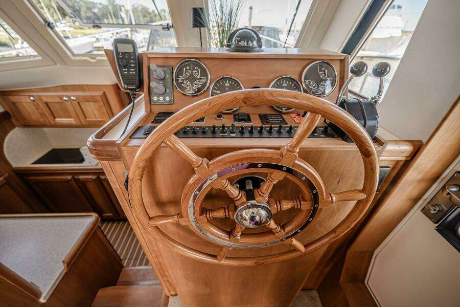 Coastal Fogg 34ft Mainship Yacht For Sale