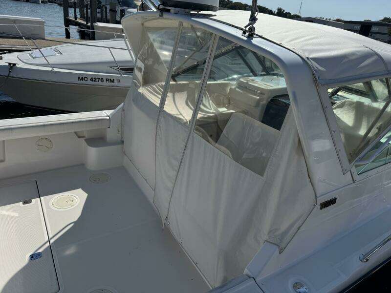 31ft Tiara Yachts Yacht For Sale