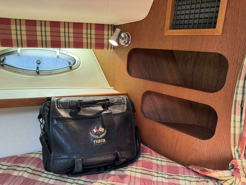 31ft Tiara Yachts Yacht For Sale