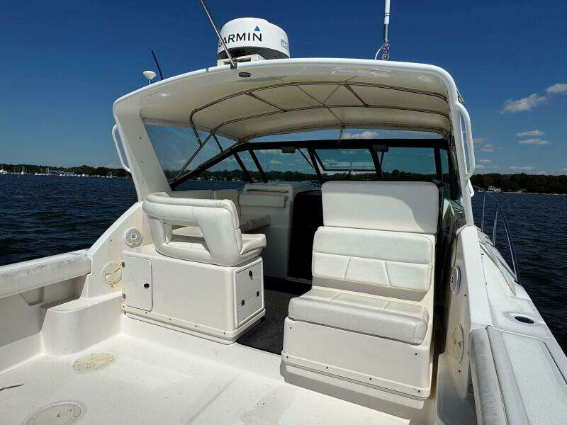 31ft Tiara Yachts Yacht For Sale