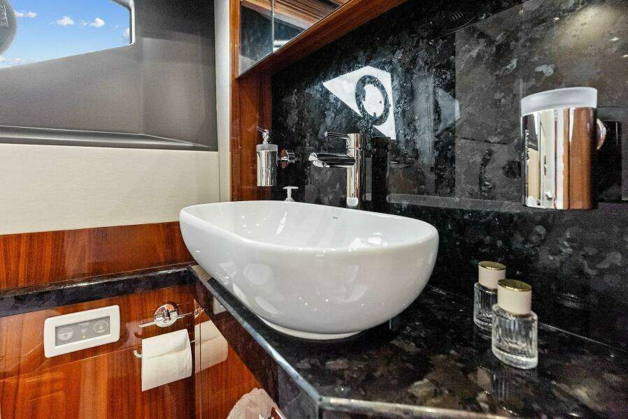 MILLER TIME 52ft Sunseeker Yacht For Sale
