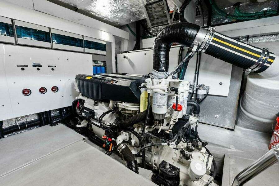 MILLER TIME 52ft Sunseeker Yacht For Sale