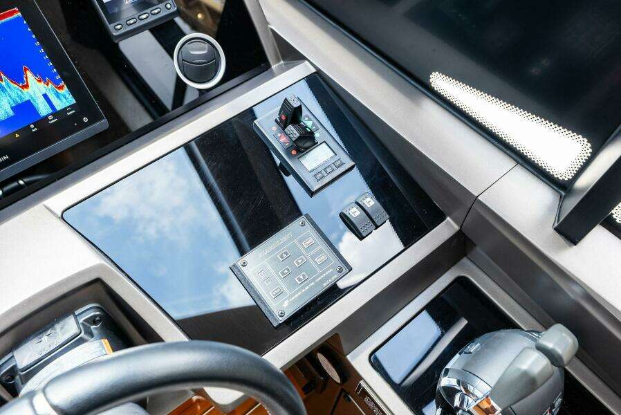 MILLER TIME 52ft Sunseeker Yacht For Sale