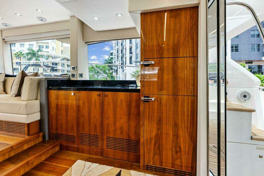MILLER TIME 52ft Sunseeker Yacht For Sale