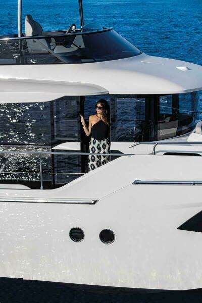 53ft Absolute Yacht For Sale