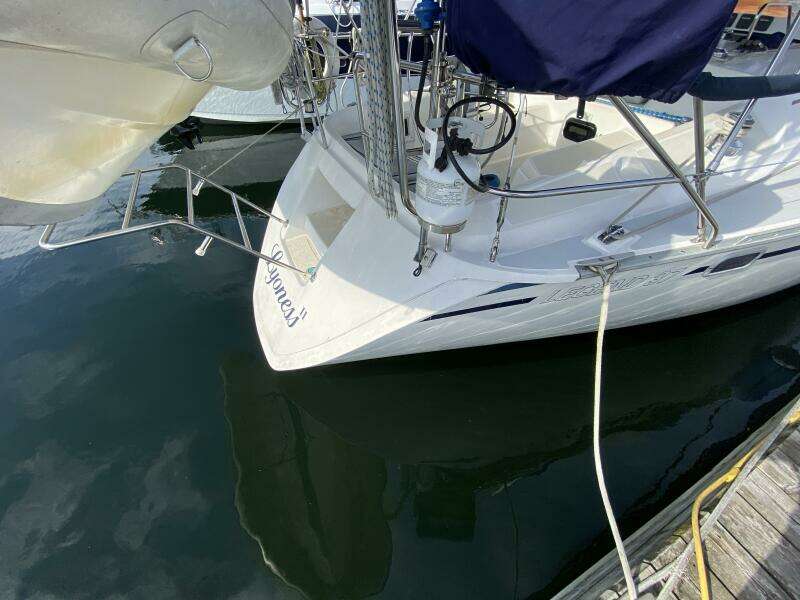 Lyoness 37ft Hunter Yacht For Sale