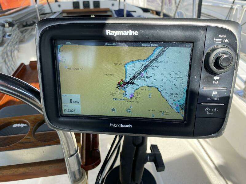 Lyoness 37ft Hunter Yacht For Sale