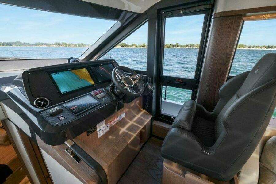 48ft Absolute Yacht For Sale