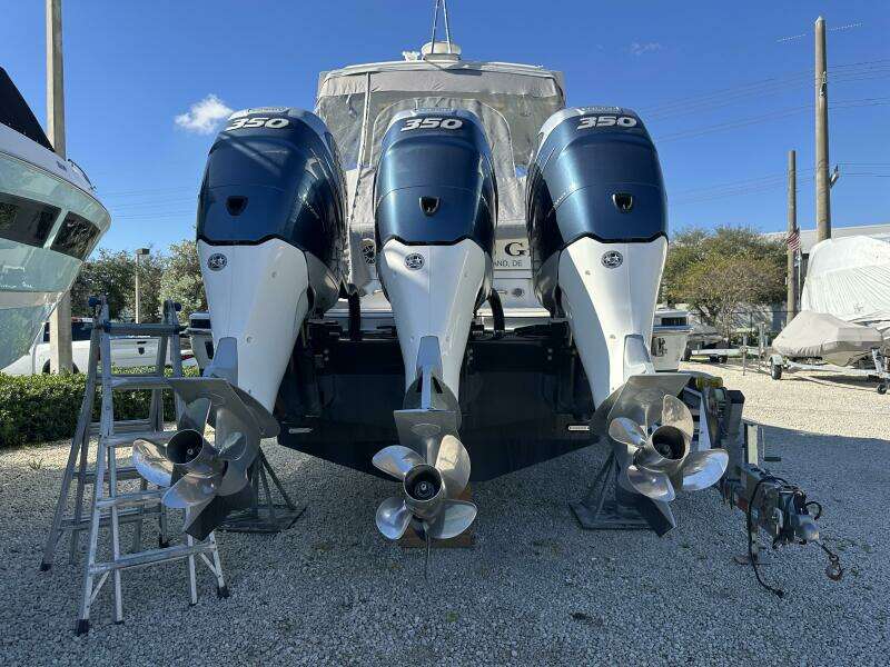 35ft Formula Yacht For Sale