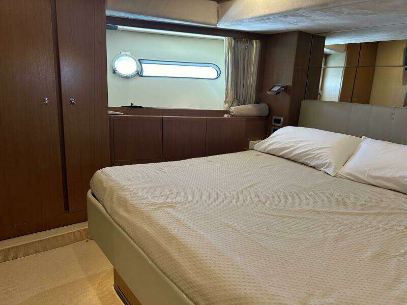 ARGO 78ft Ferretti Yachts Yacht For Sale