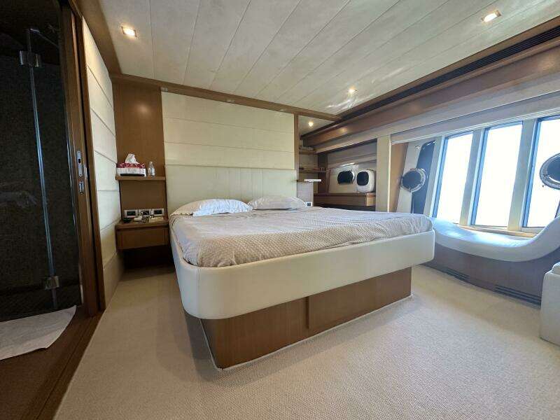 ARGO 78ft Ferretti Yachts Yacht For Sale