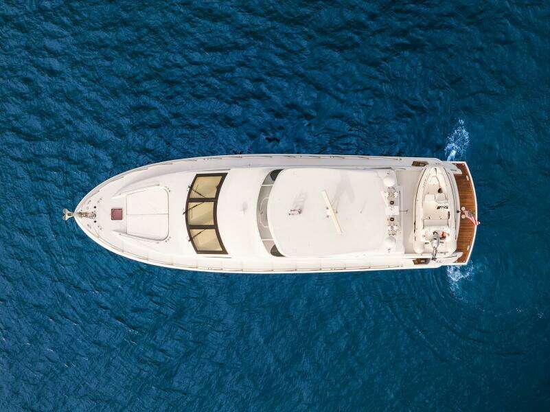 BELLISSIMO 63ft Hatteras Yacht For Sale