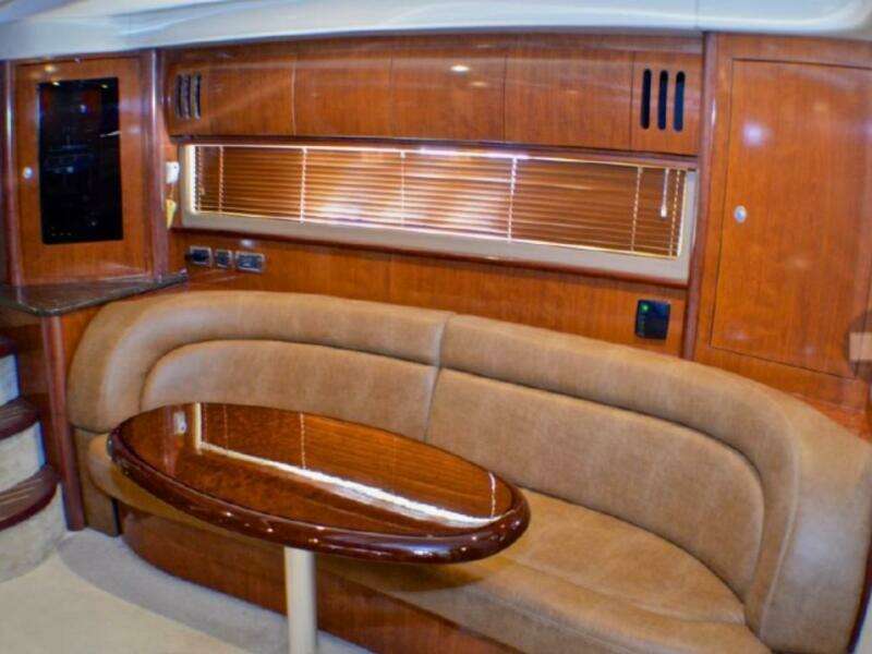 44ft Sea Ray Yacht For Sale