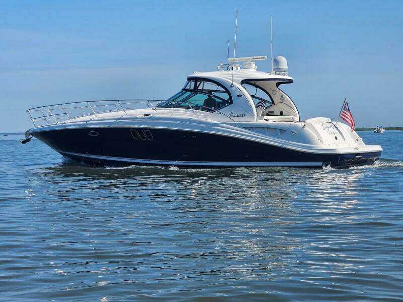 44ft Sea Ray Yacht For Sale